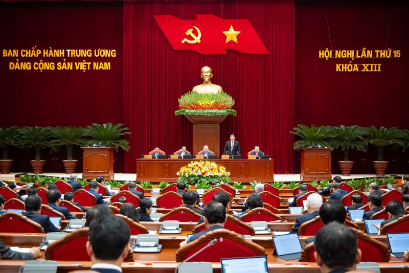 Thảo luận, góp ý kiến hoàn thiện báo cáo về công tác nhân sự và các văn kiện trình Đại hội Đại biểu toàn quốc lần thứ XIV  - ảnh 2