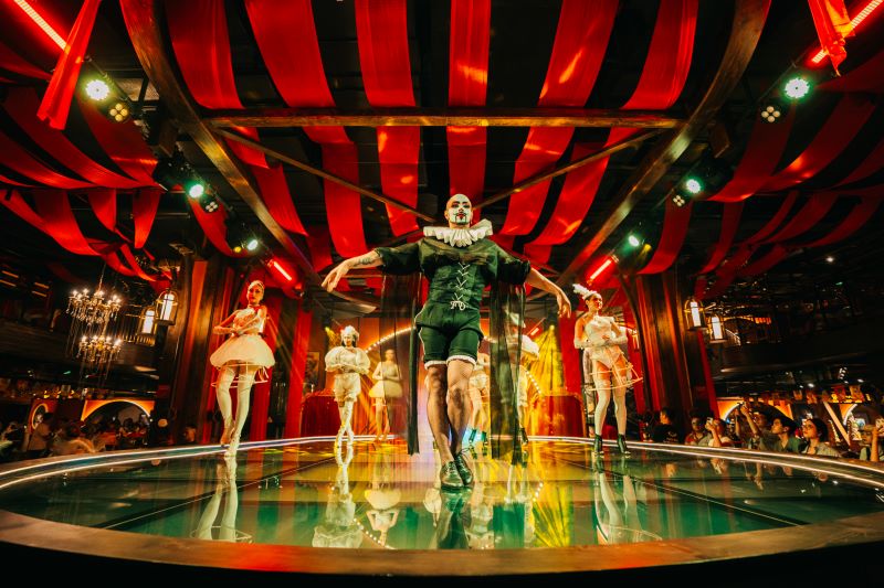 Đà Nẵng: Có gì trong show “After Glow” hứa hẹn là “hộp bí mật” của Ba Na Hills hè này - ảnh 2