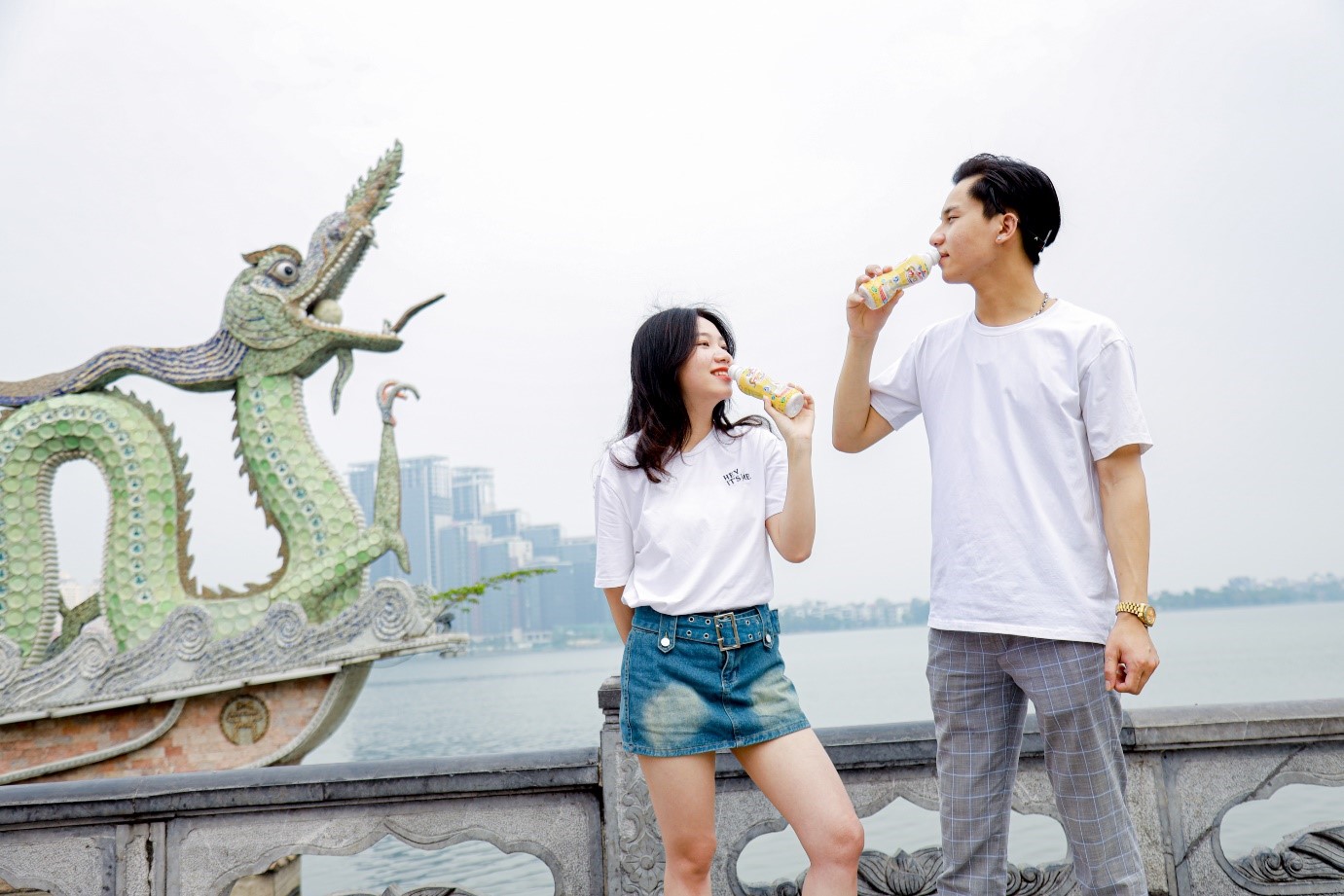 THỨC UỐNG HƯƠNG VỊ THÂN QUEN CHIẾM “SPOTLIGHT” VỚI DIỆN MẠO SIÊU COOL - ảnh 4