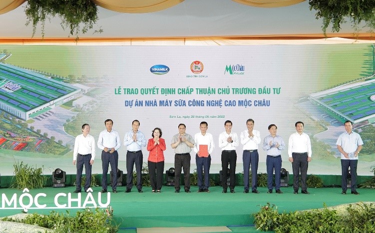 Mộc Châu Milk và Vinamilk chính thức ra mắt và khởi công dự án tổ hợp thiên đường sữa Mộc Châu - ảnh 4