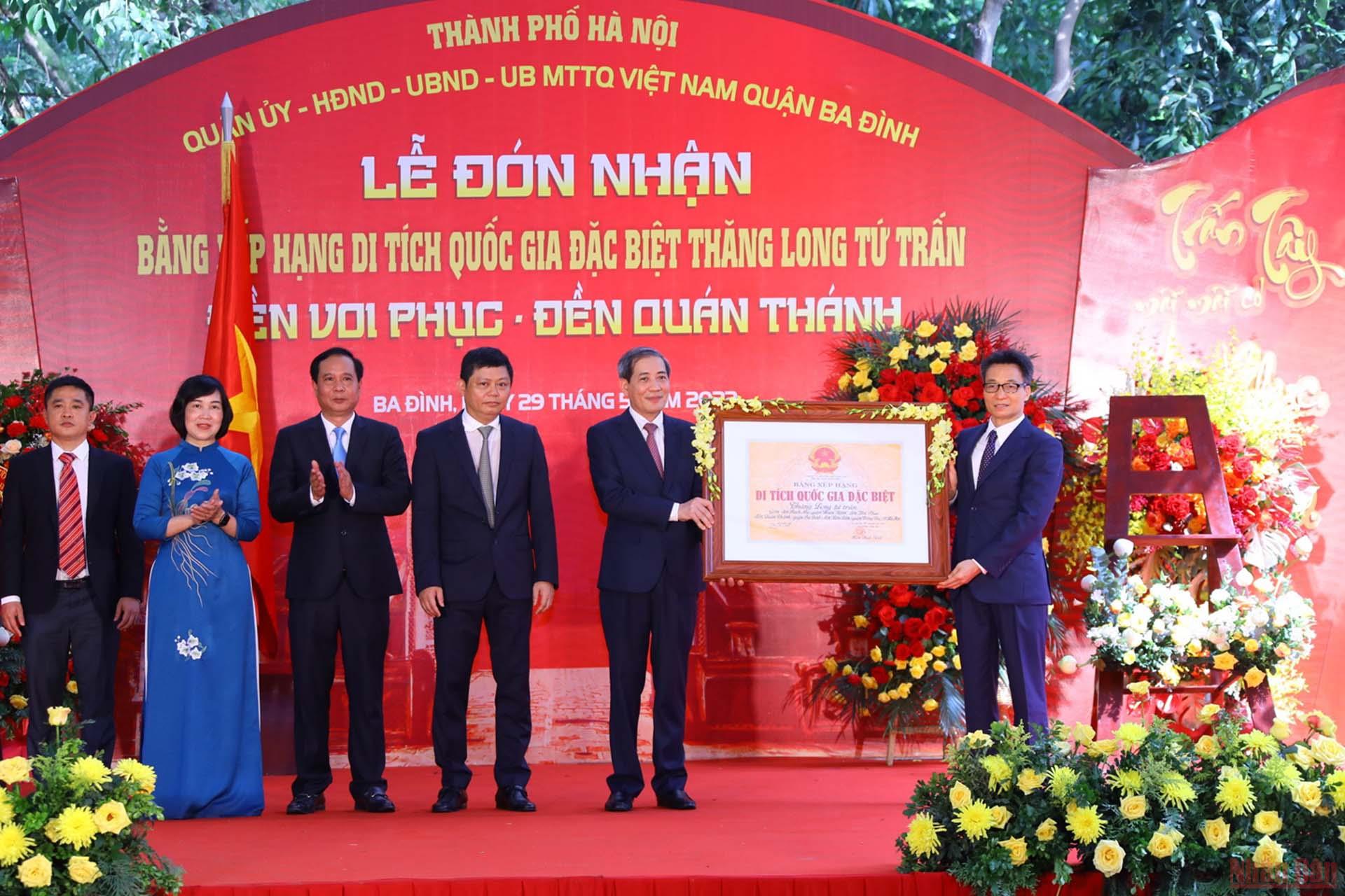 “Thăng Long tứ trấn” đón nhận Bằng xếp hạng Di tích Quốc gia đặc biệt - ảnh 1