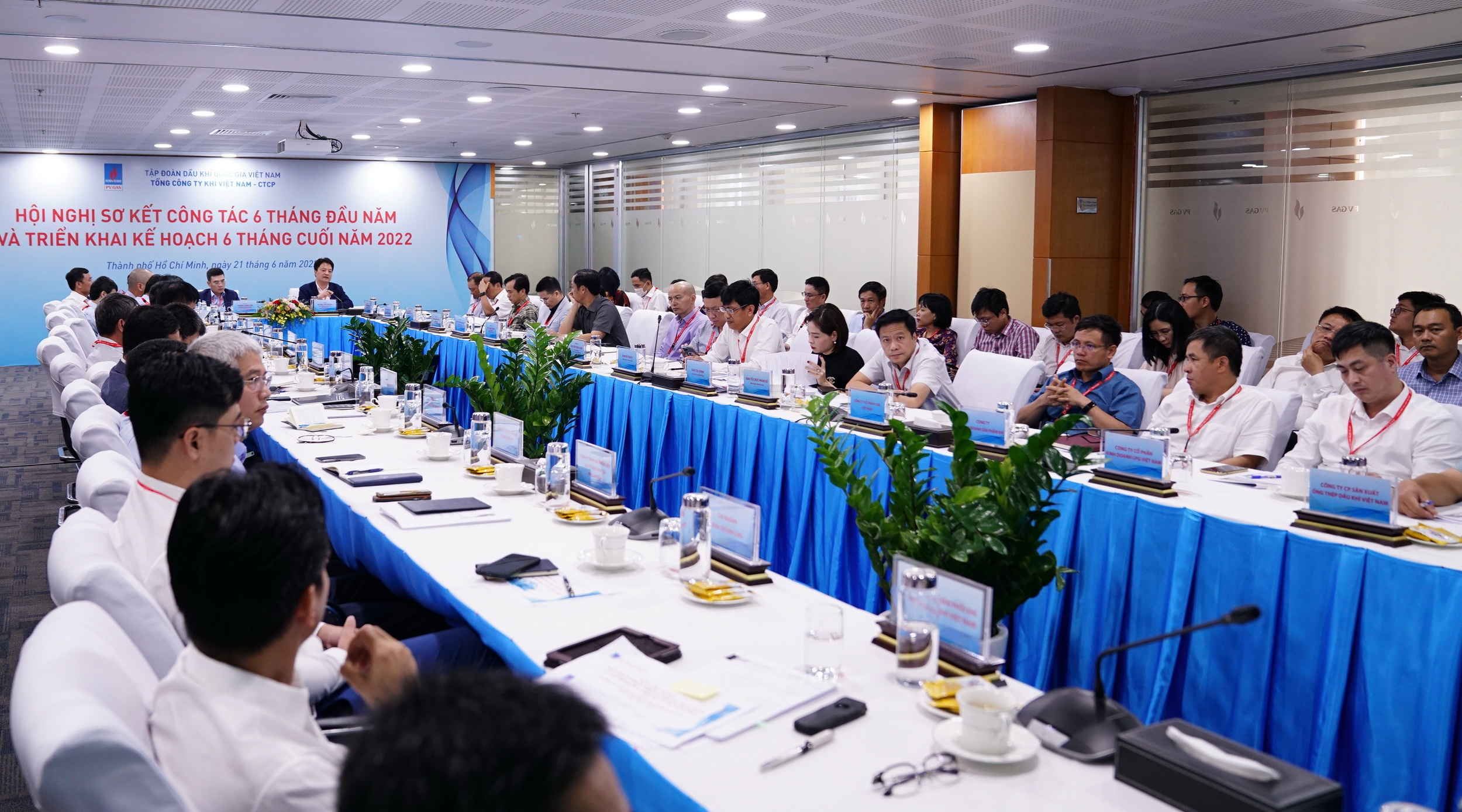 PV GAS sơ kết hoạt động 6 tháng đầu năm và triển khai kế hoạch 6 tháng cuối năm 2022 - ảnh 1
