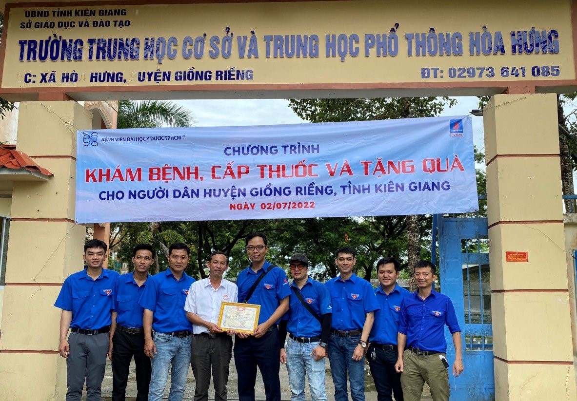 PV GAS đồng hành cùng chương trình ASXH Miền Tây - ảnh 2
