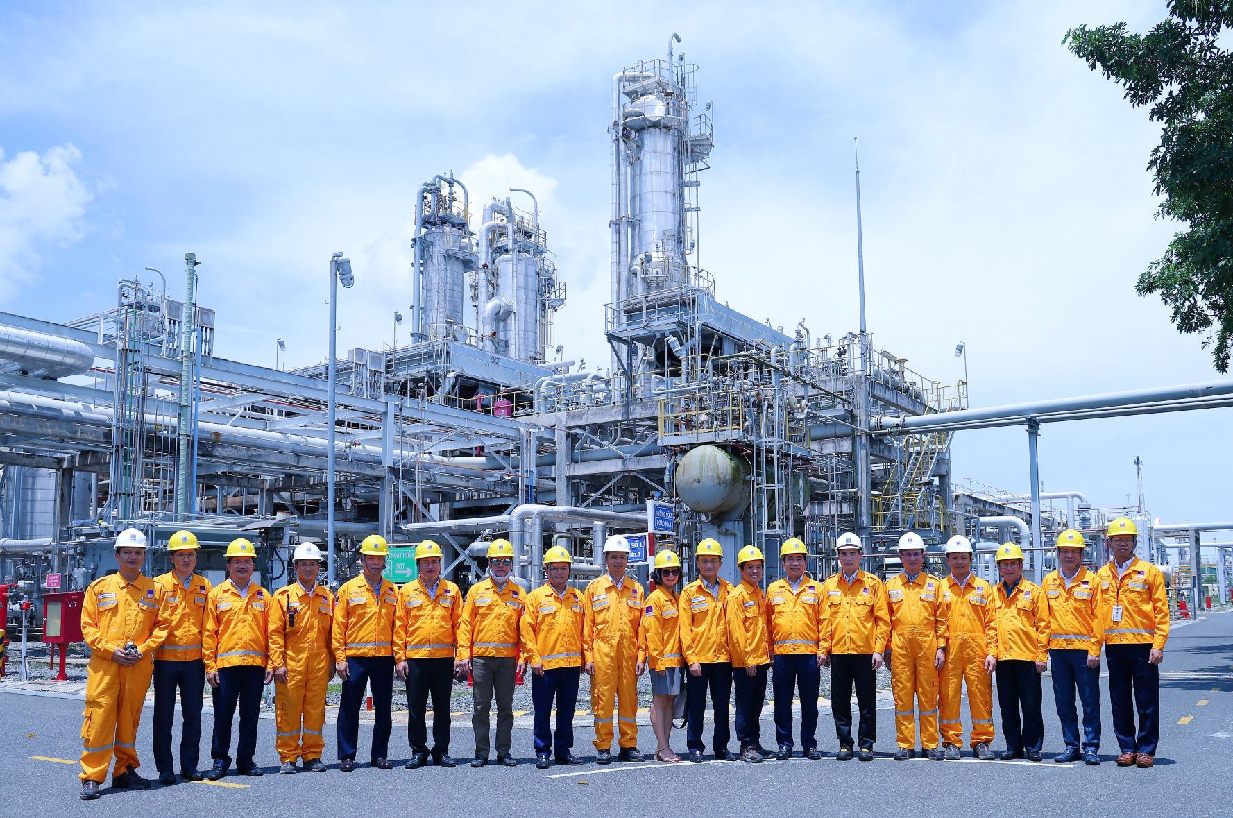 Phó Tổng Giám đốc PVN Lê Xuân Huyên làm việc tại PV GAS Vũng Tàu - ảnh 1