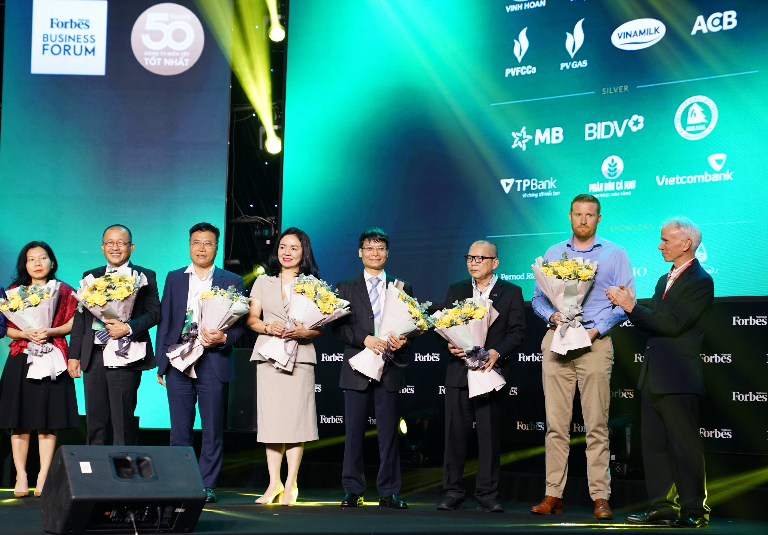 PV GAS lần thứ 10 liên tiếp nhận Vinh danh của Forbes “Top50 Công ty niêm yết tốt nhất Việt Nam năm - ảnh 1