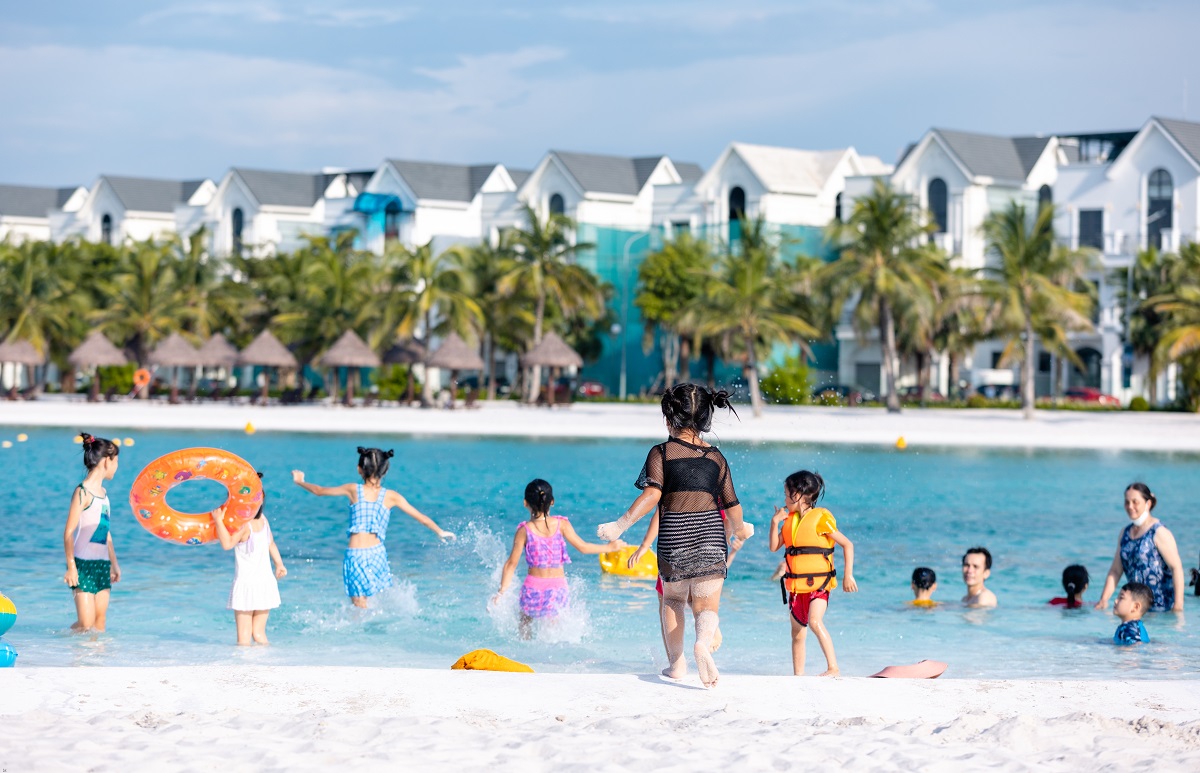 “Sốt xình xịch” với lễ hội biển Summer Dream cực hoành tráng của Vinhomes - ảnh 1