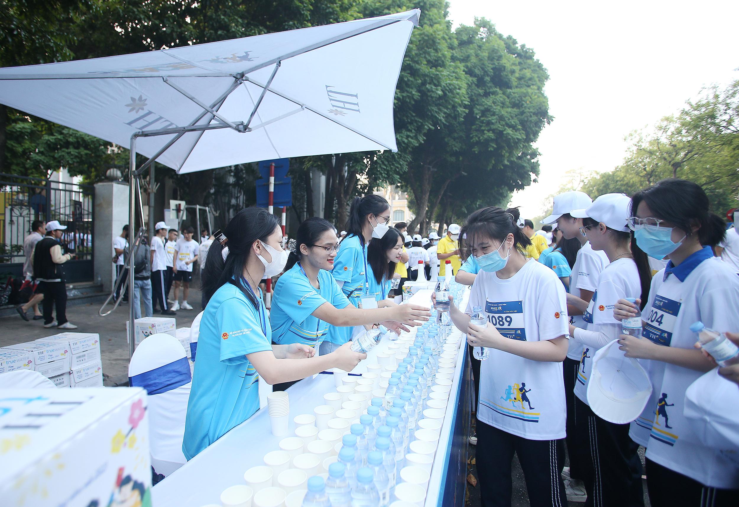 Tập đoàn TH đồng hành lan tỏa tình yêu thể thao tới học sinh, sinh viên tại Hà Nội - ảnh 3