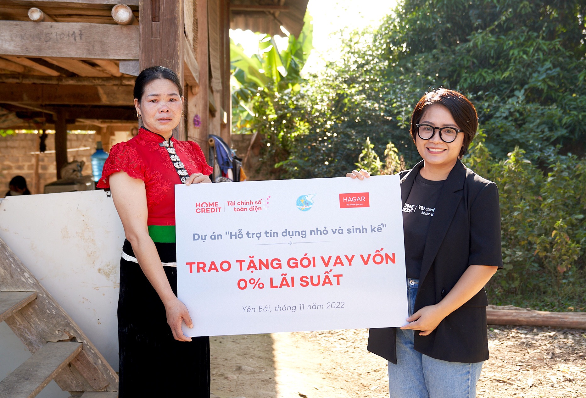 Home Credit chung tay đồng hành cùng phụ nữ vùng sâu vùng xa - ảnh 1