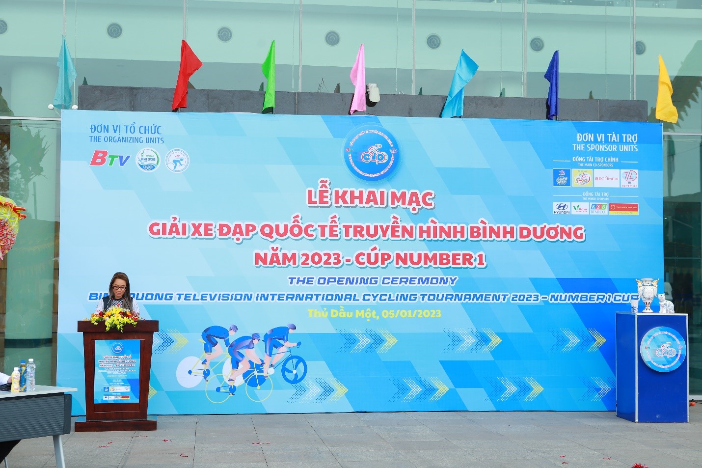 Sức nóng chặng thi đấu đầu tiên của mùa giài xe đạp quốc tế truyền hình Bình Dương – Cúp Number 1 - ảnh 2