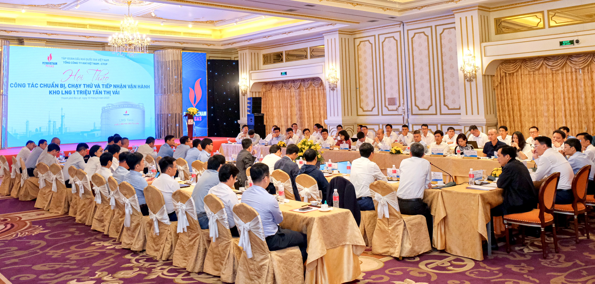 PV GAS gấp rút chuẩn bị, chạy thử và tiếp nhận vận hành kho LNG 1 triệu tấn Thị Vải theo đúng kế hoạch - ảnh 1