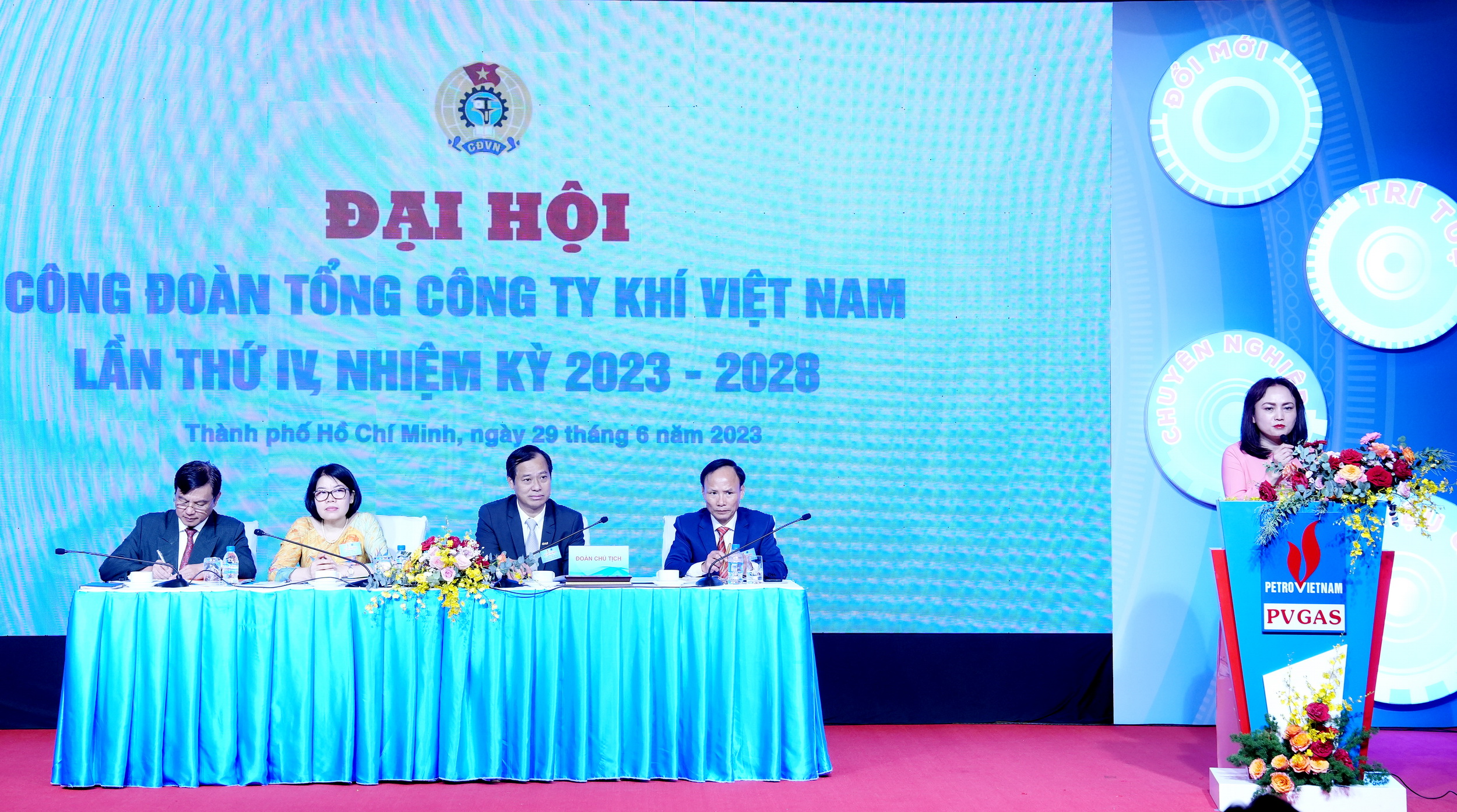 Công đoàn PV GAS tổ chức thành công Đại hội lần thứ IV, nhiệm kỳ 2023 – 2028: “Đổi mới - Trí tuệ - Chuyên nghiệp - Hiệu quả” - ảnh 1