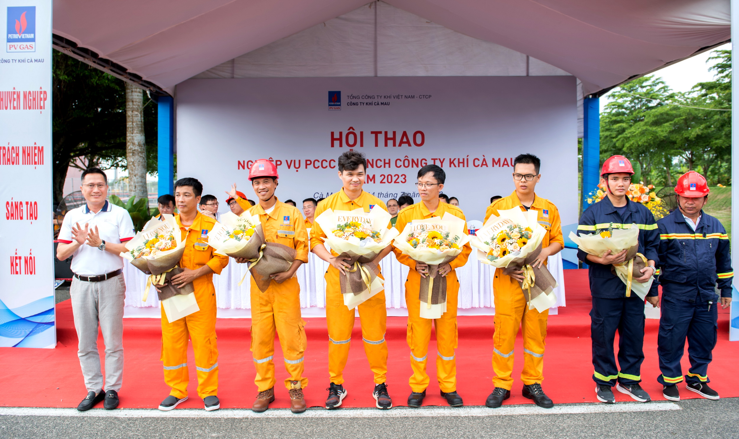 Công ty Khí Cà Mau tổ chức hội thao nghiệp vụ Phòng cháy chữa cháy và Cứu hộ cứu nạn năm 2023 - ảnh 1