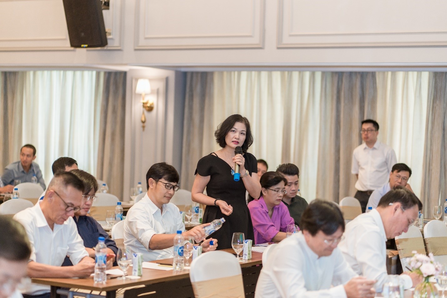 Hơn 200 phóng viên, biên tập viên phát thanh - truyền hình tham gia hội thảo về chuyển đổi số. - ảnh 3