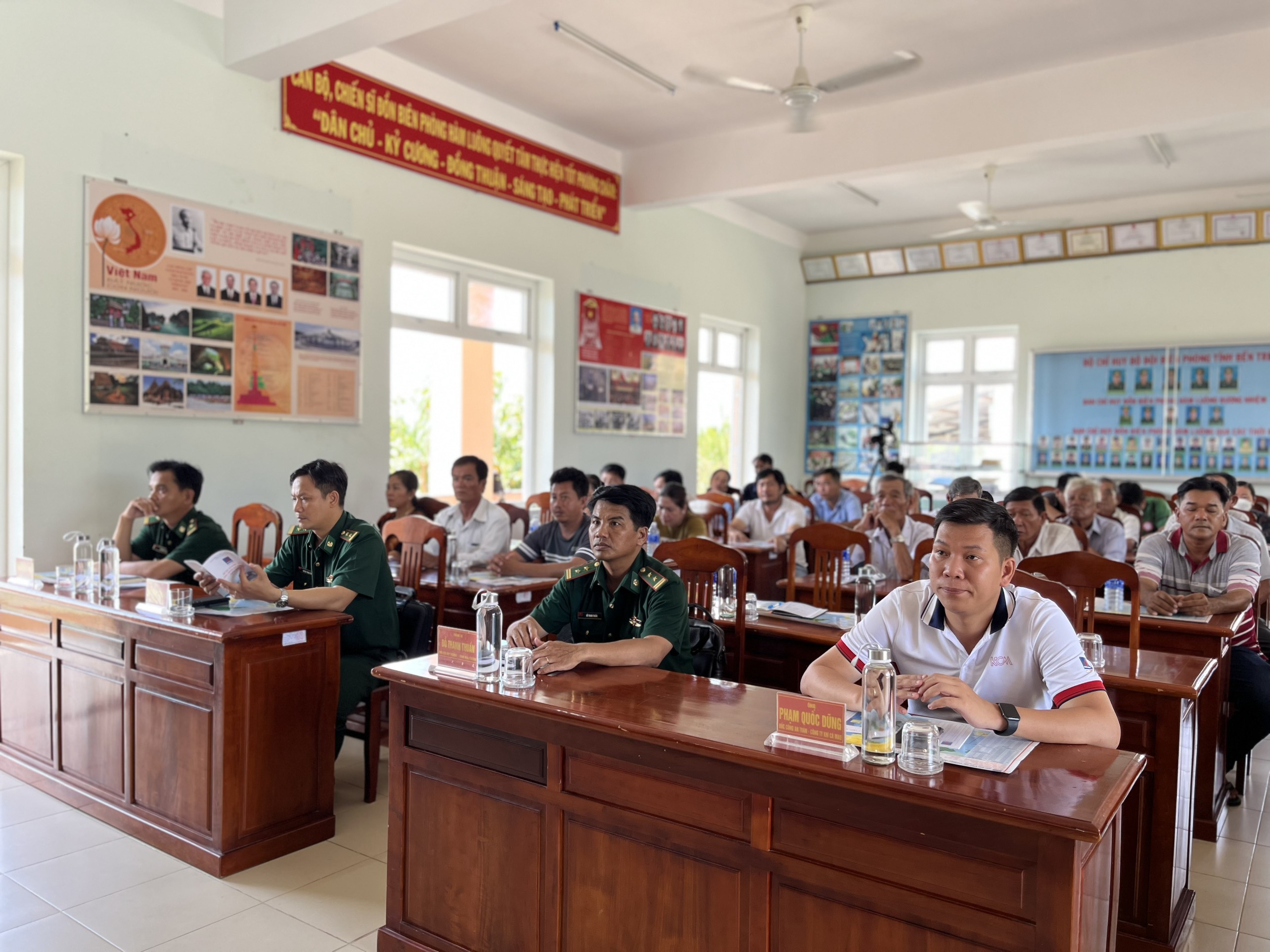 Khí Cà Mau tích cực truyền thông đảm bảo an ninh, an toàn đường ống dẫn khí dưới biển - ảnh 2