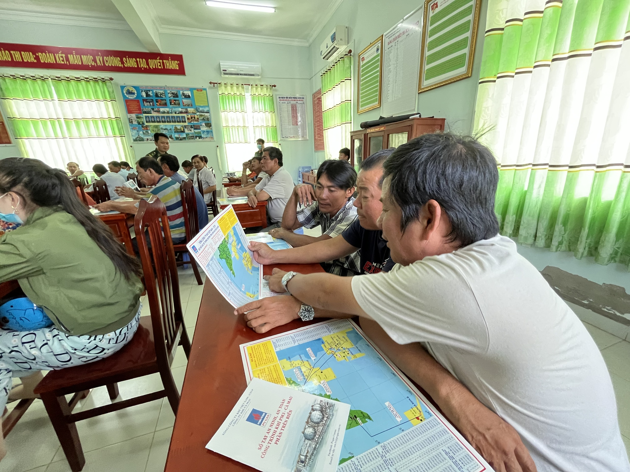 Khí Cà Mau tích cực truyền thông đảm bảo an ninh, an toàn đường ống dẫn khí dưới biển - ảnh 3