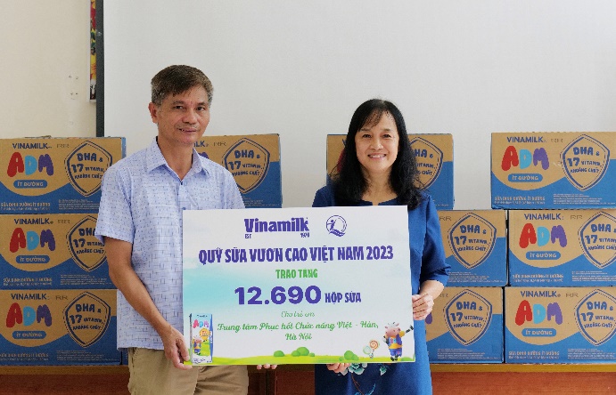 Hơn 1 triệu ly sữa tiếp tục đồng hành cùng trẻ nhỏ đón chào năm học mới - ảnh 3