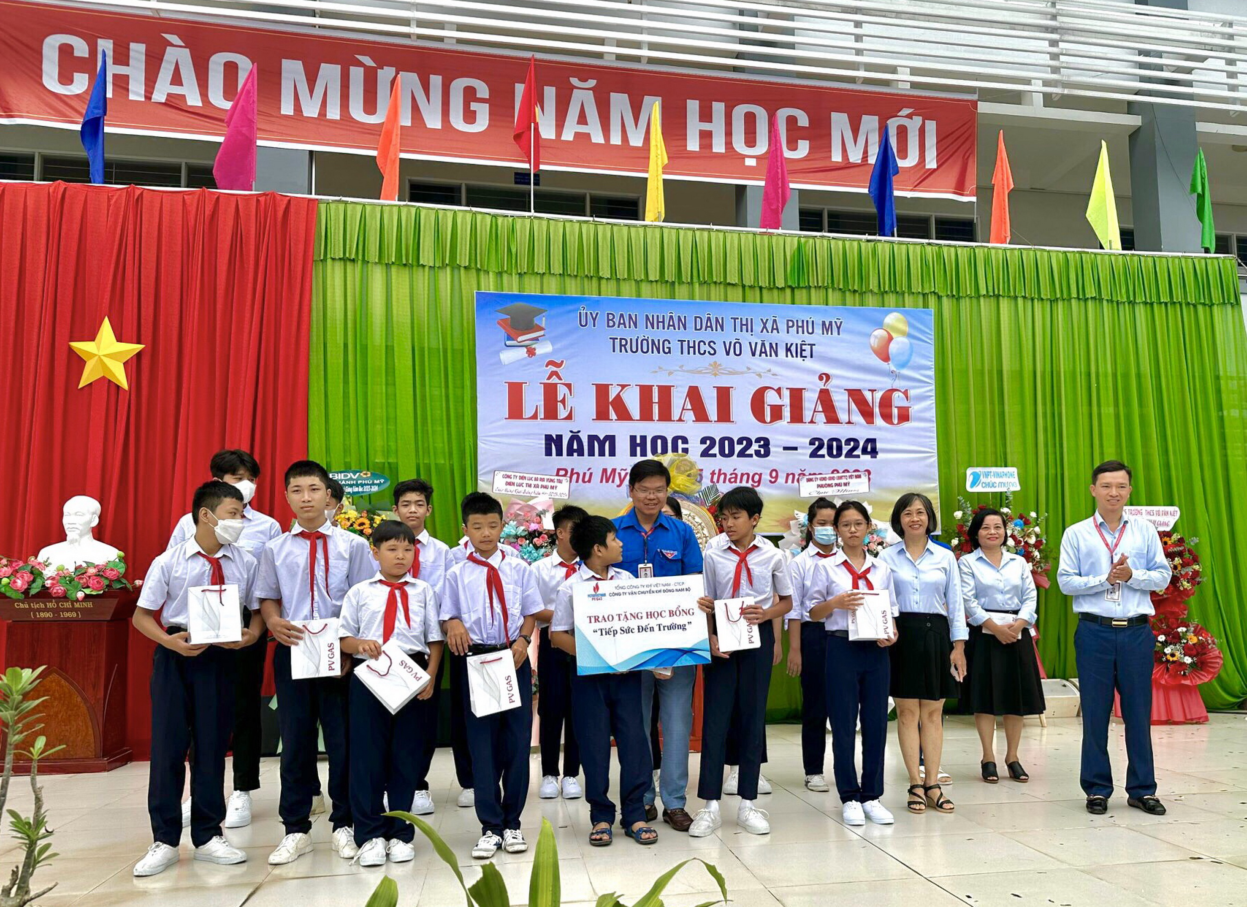 Các đơn vị PV GAS tích cực tham gia hoạt động ý nghĩa vì cộng đồng - ảnh 2