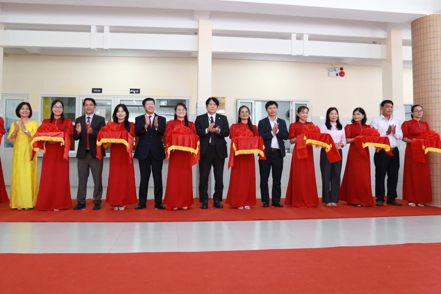 Ajinomoto tiếp tục đồng hành cùng Bếp ăn mẫu thứ 4 thuộc Dự án Bữa ăn học đường - ảnh 1