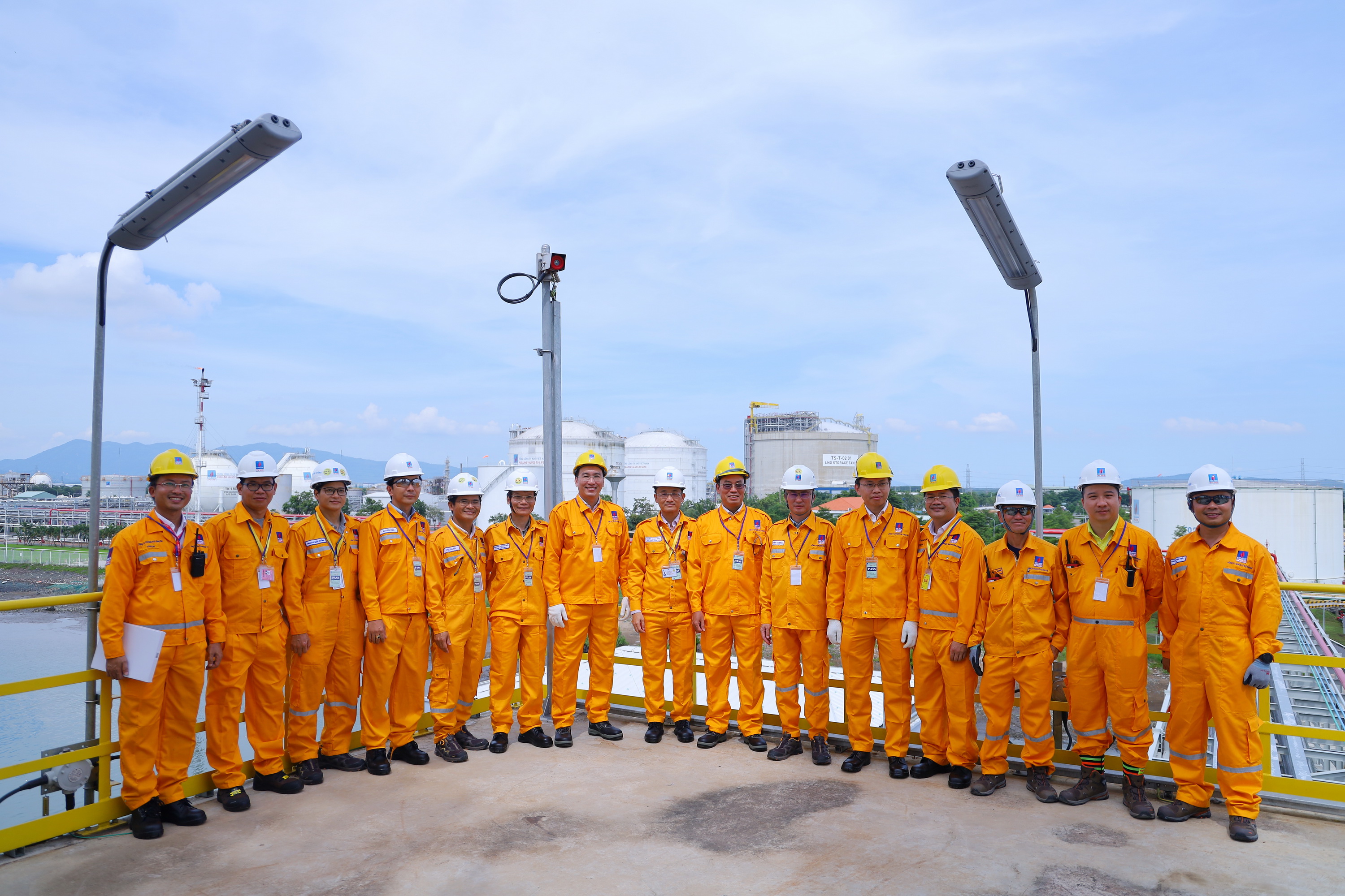 Mục tiêu của PV GAS là trở thành doanh nghiệp số 1 Việt Nam về kinh doanh hạ tầng và cung ứng LNG - ảnh 2