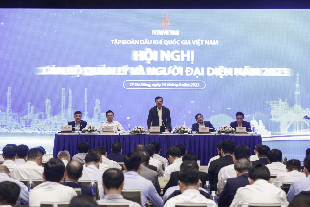 Xây dựng, phát triển Petrovietnam thành Tập đoàn công nghiệp năng lượng hàng đầu đất nước và khu vực