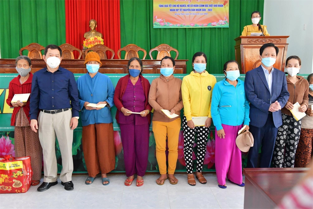 Đảng bộ Công ty Lọc hóa dầu Bình Sơn 15 năm xây dựng và phát triển cùng Đảng bộ Tập đoàn Dầu khí Quốc gia - ảnh 7