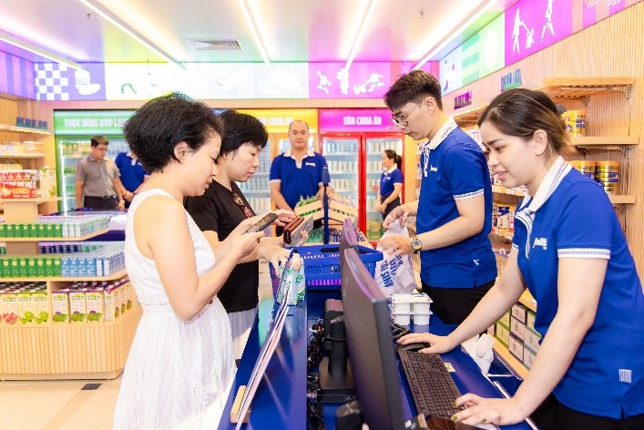 Vinamilk: Doanh thu xuất khẩu quý 4/2023 tăng trưởng ấn tượng gần 20% - ảnh 1
