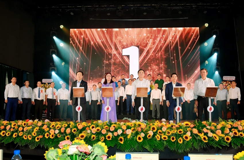 Công đoàn Dầu khí Việt Nam phát động Tháng Công nhân và tuyên dương người lao động Dầu khí tiêu biểu năm 2024 - ảnh 3