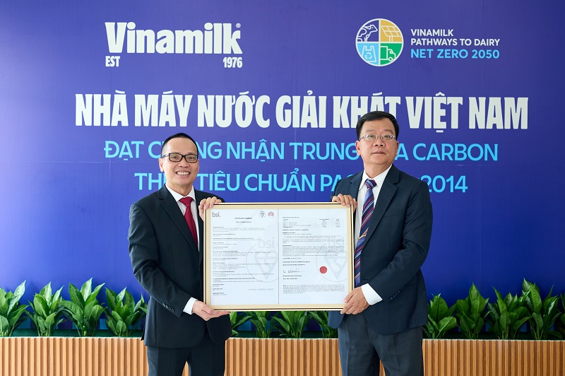 Thêm nhà máy đạt trung hòa carbon, Vinamilk tiến nhanh trên hành trình Net Zero 2050 - ảnh 1
