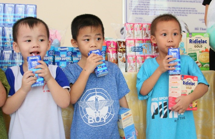 QUỐC TẾ THIẾU NHI SÔI NỔI, KHỞI ĐẦU MÙA HÈ NHIỀU HOẠT ĐỘNG LÝ THÚ CHO TRẺ EM - ảnh 1