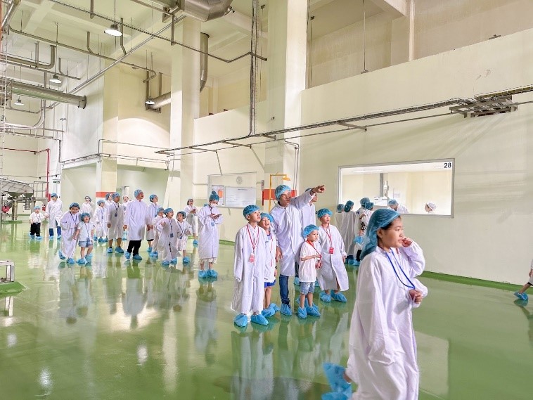 QUỐC TẾ THIẾU NHI SÔI NỔI, KHỞI ĐẦU MÙA HÈ NHIỀU HOẠT ĐỘNG LÝ THÚ CHO TRẺ EM - ảnh 4