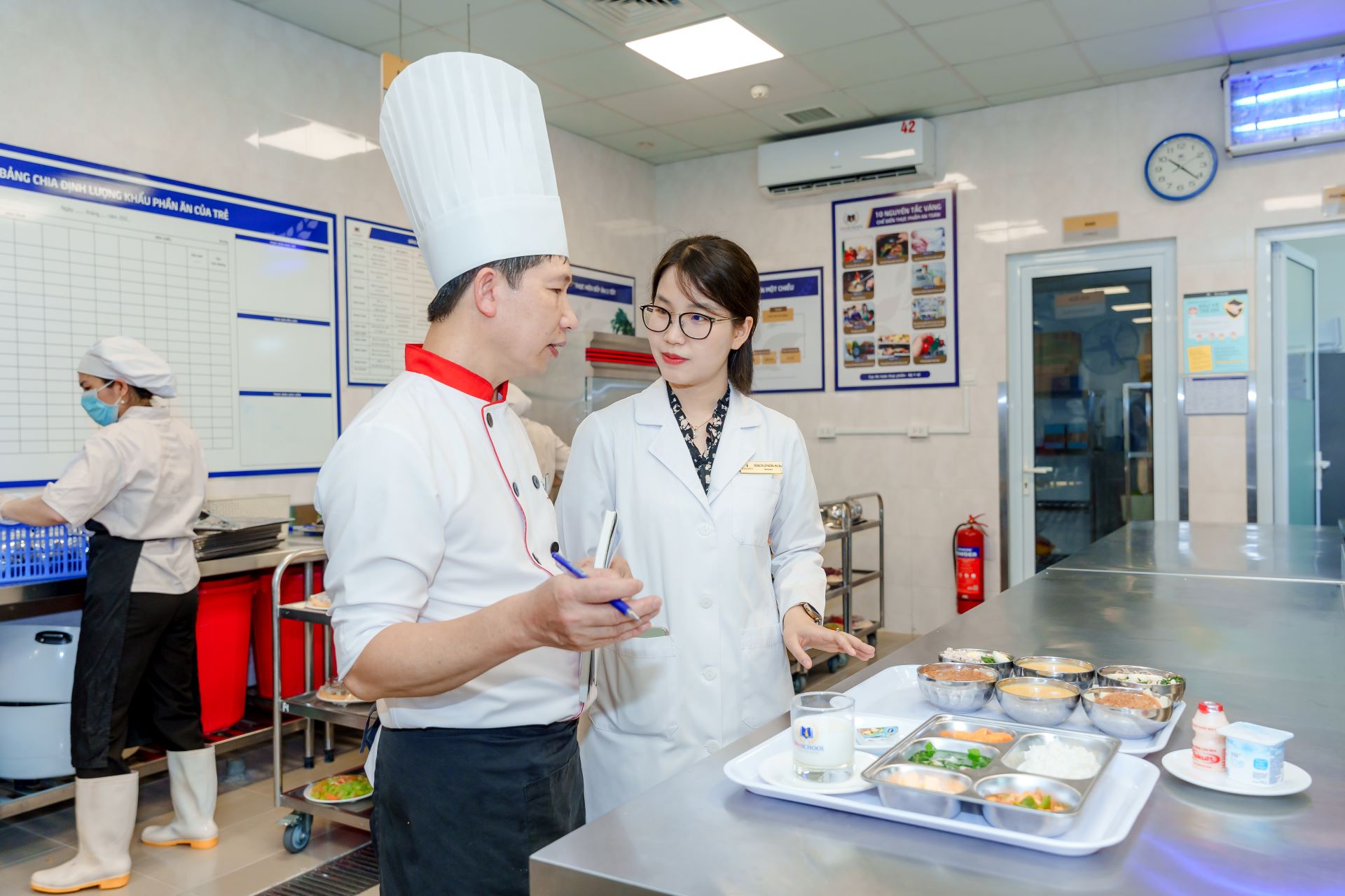 Vinschool và Vinmec ký thỏa thuận hợp tác toàn diện, nâng chuẩn chăm sóc sức khỏe mầm non cho hơn 15.000 học sinh - ảnh 2