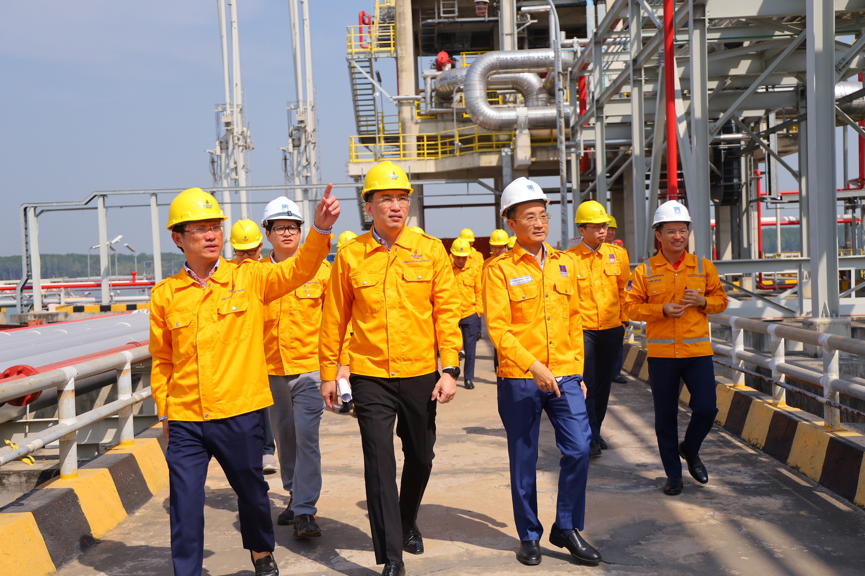 Đại hội Đảng bộ PV GAS nhiệm kỳ 2025-2030: Định hướng chiến lược “Đổi mới - Bứt phá - Thích ứng - Cạnh tranh” - ảnh 4