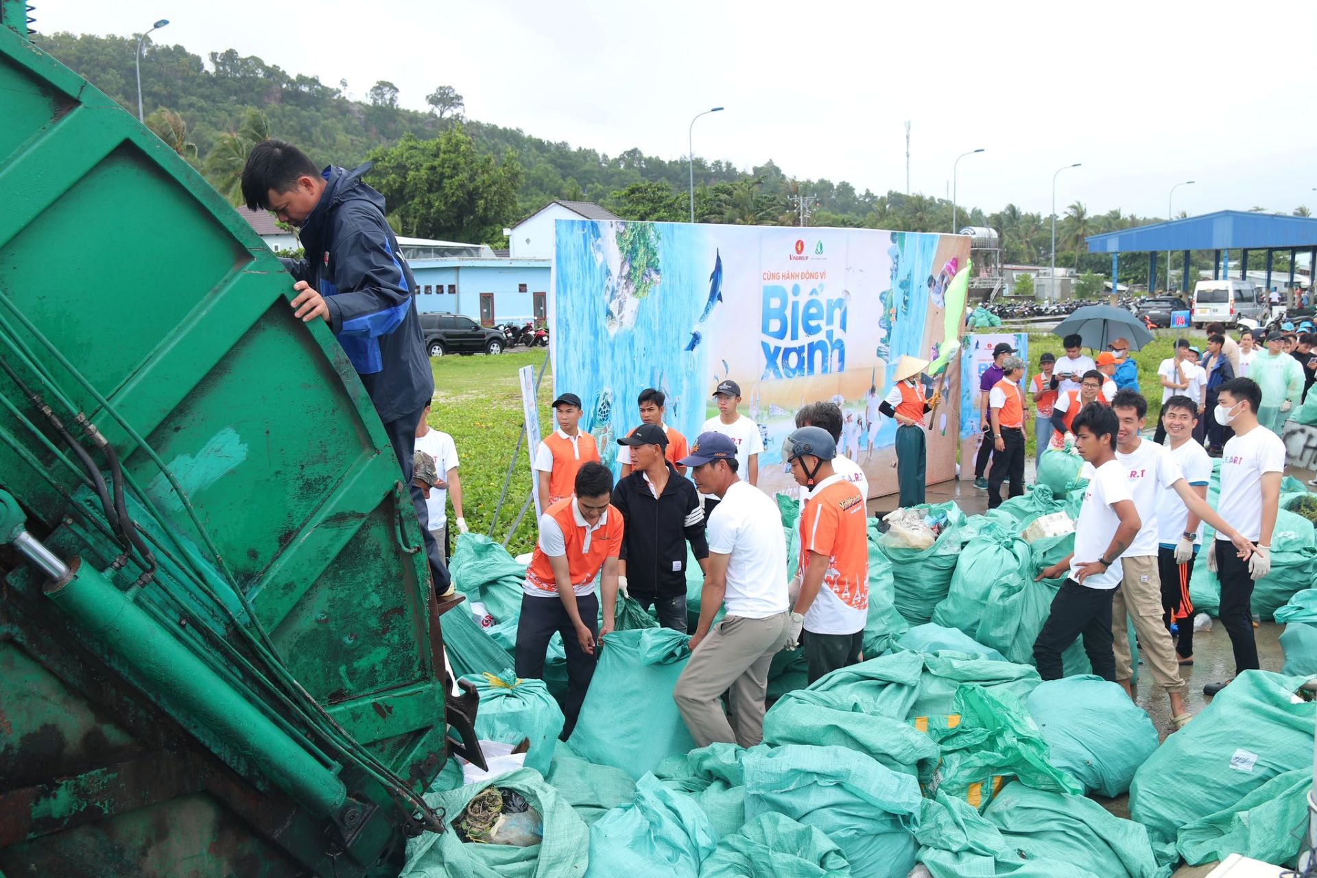 “Cùng hành động vì biển xanh“: Hành trình của 10.000 trái tim lan tỏa thông điệp sống xanh - ảnh 4