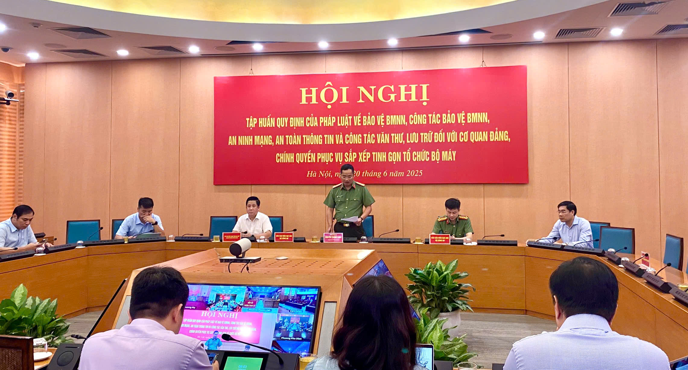 Hà Nội tổ chức tập huấn công tác bảo vệ bí mật nhà nước và an ninh thông tin - ảnh 3