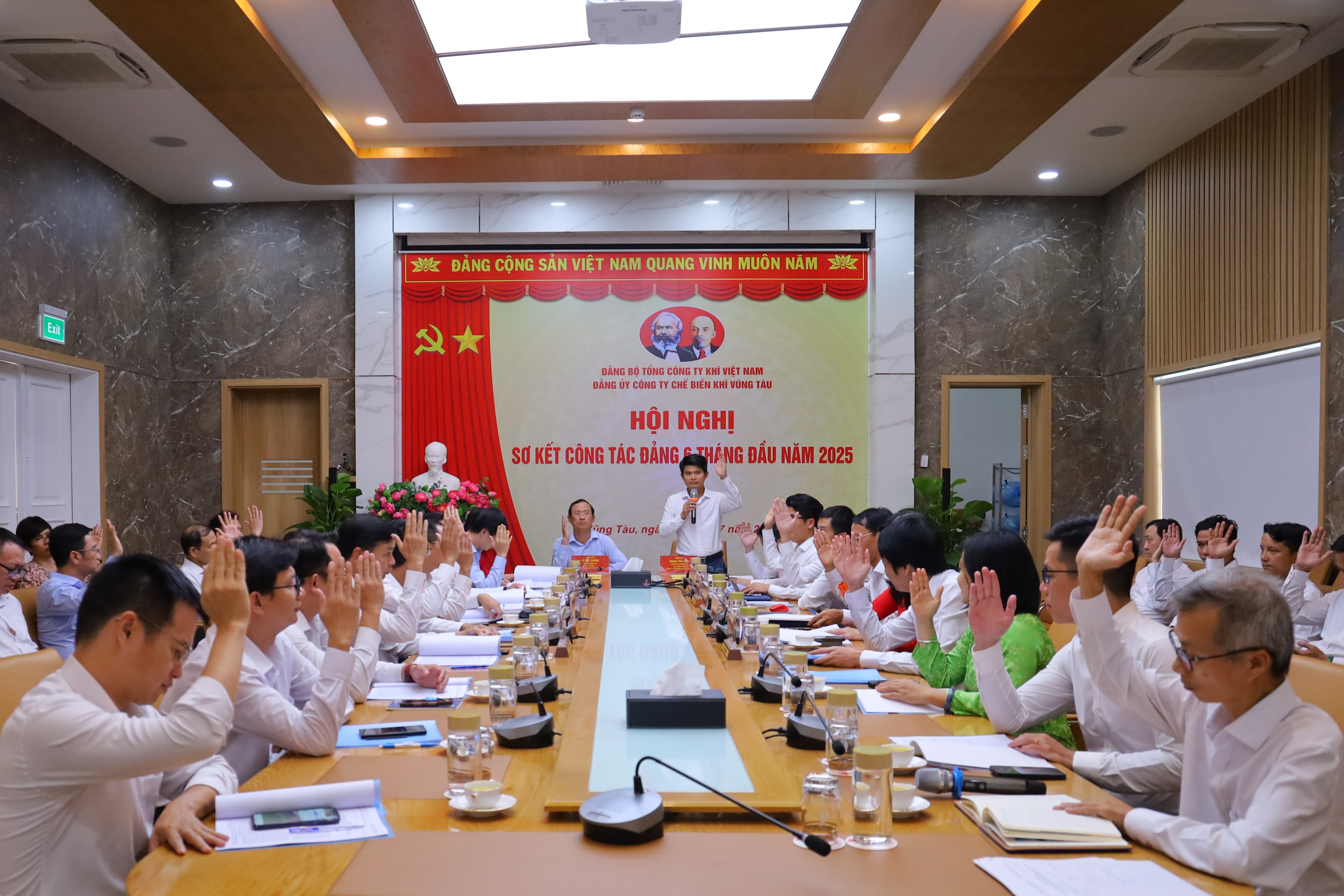 Đảng bộ PV GAS VUNG TAU hoàn thành xuất sắc công tác 6 tháng đầu năm 2025 - ảnh 2