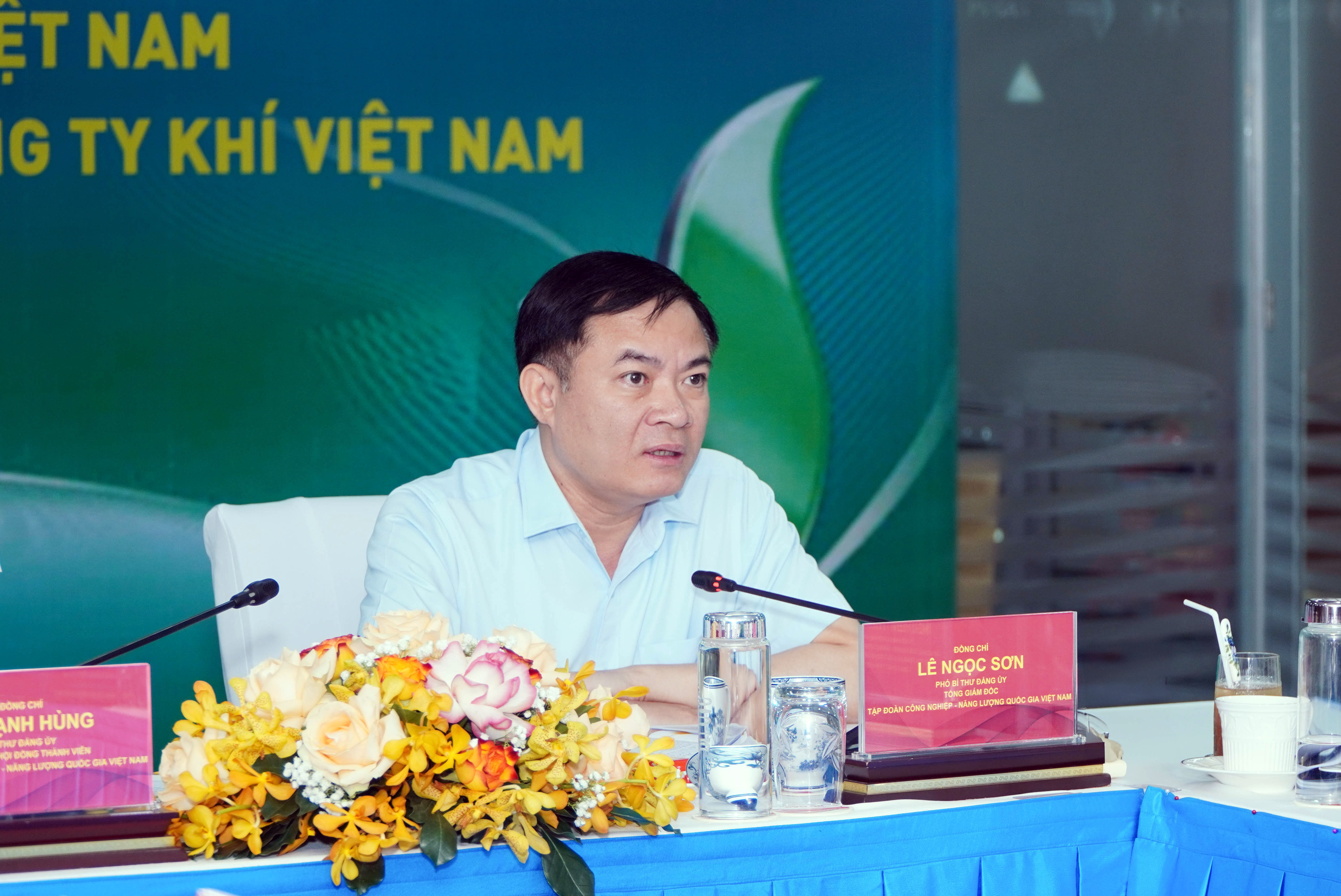 Thường trực Đảng ủy Petrovietnam làm việc với PV GAS - ảnh 3