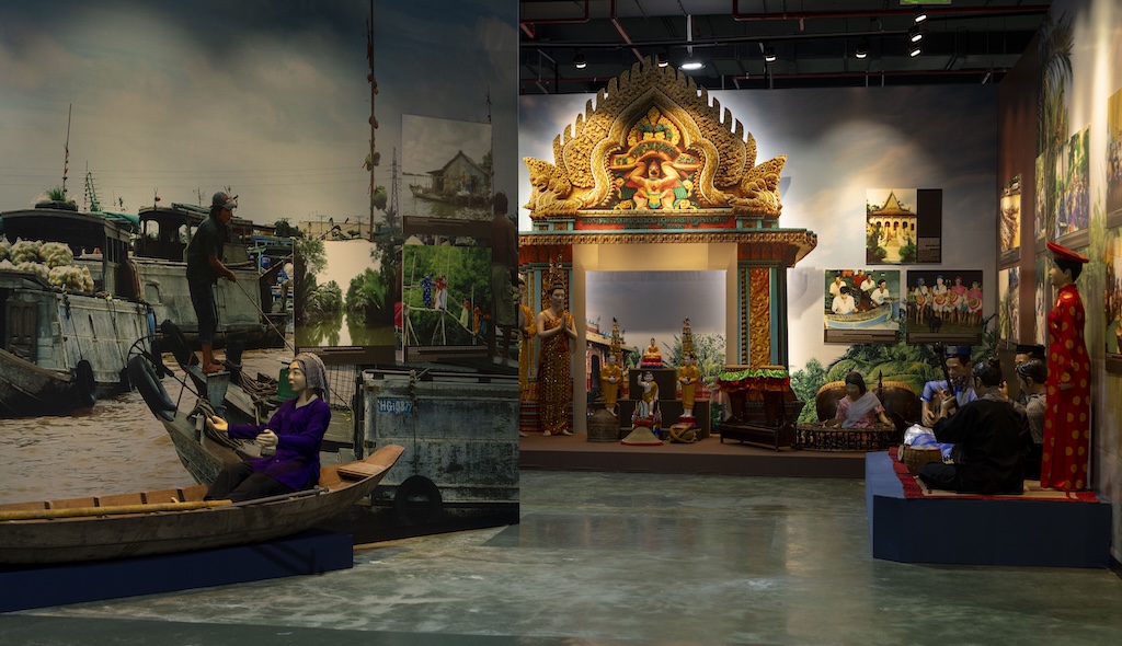 Triển lãm A80 nóng từng giờ, hình ảnh đầu tiên cho thấy mức độ “khủng” đến choáng ngợp - ảnh 12