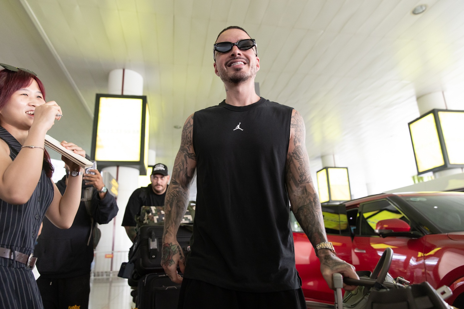 Hai ‘thỏi nam châm’ DJ Snake và J Balvin đều đã đến Hà Nội, 8Wonder thực sự là sân khấu toàn cầu - ảnh 7