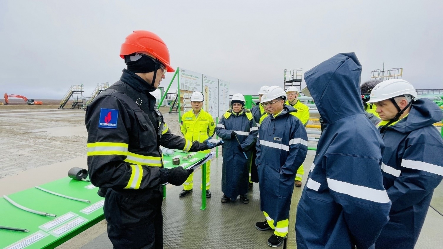 40 năm Đổi mới - 50 năm Petrovietnam đồng hành cùng đất nước - ảnh 8