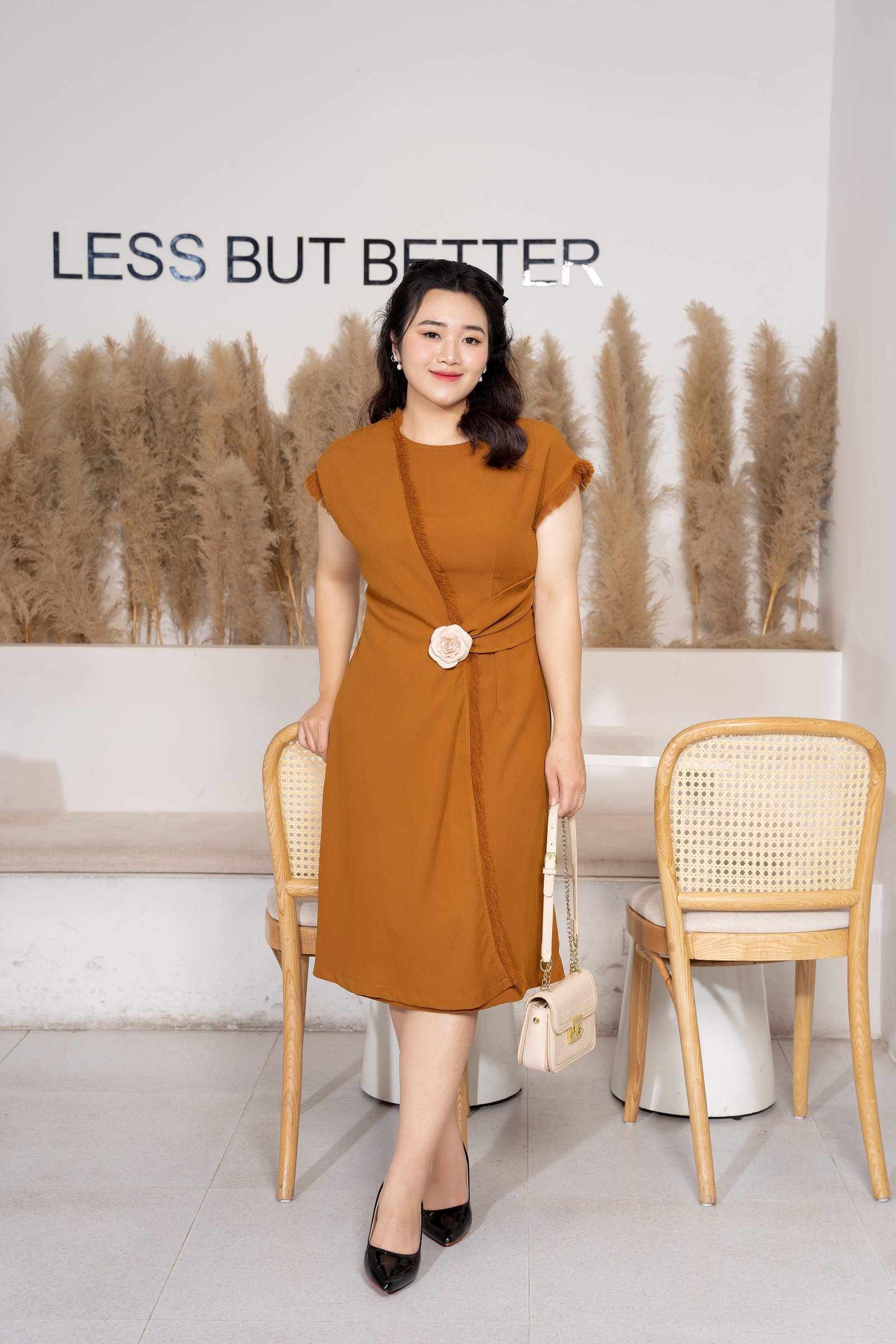 Cách chọn trang phục để cân nặng chỉ là những con số! - ảnh 8