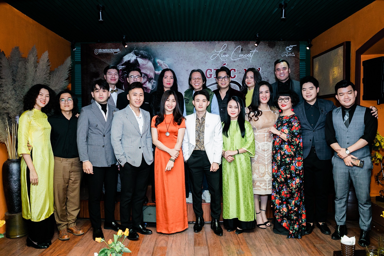 “Giấc mơ Trịnh”- đêm nhạc kỷ niệm 22 năm ngày Trịnh Công Sơn rời xa cõi tạm - ảnh 3