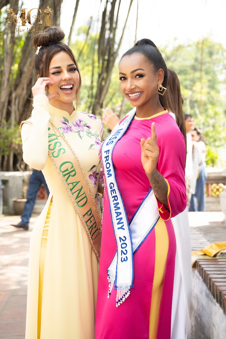 Thí sinh Miss Grand International 2023 hạnh phúc khi diện áo dài Việt  - ảnh 5