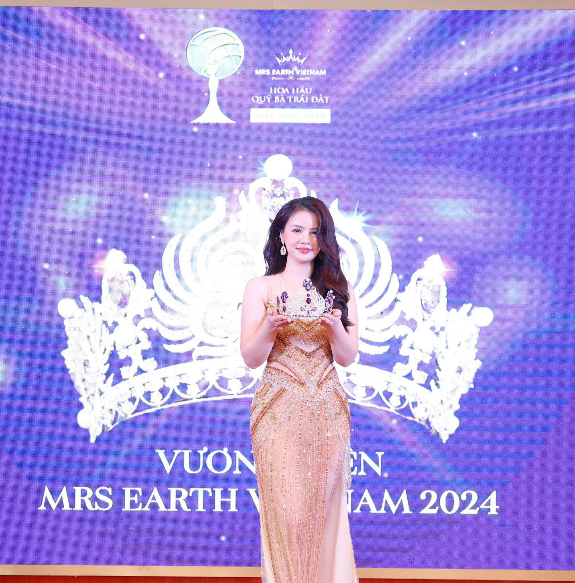 Dàn NSND, NSƯT ngồi “ghế nóng” Hoa hậu quý bà trái đất Việt Nam 2024 - ảnh 4