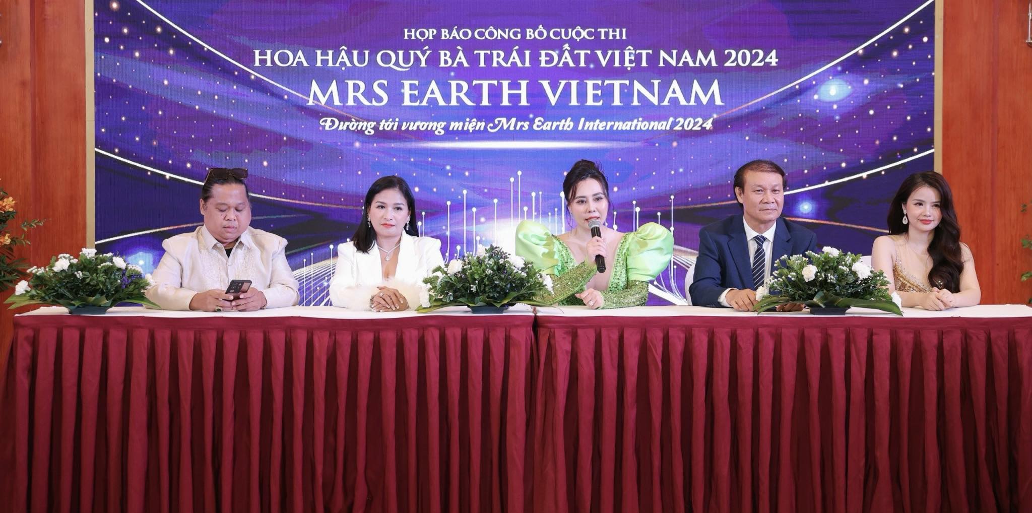 Dàn NSND, NSƯT ngồi “ghế nóng” Hoa hậu quý bà trái đất Việt Nam 2024 - ảnh 2