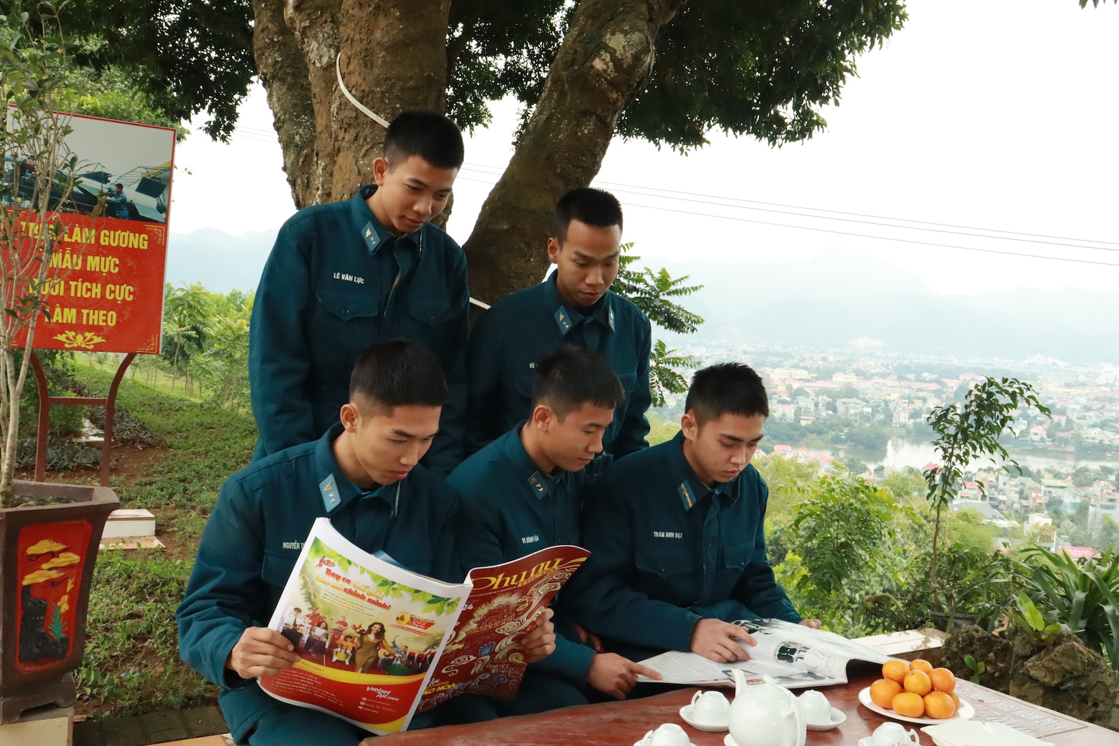Hội LHPN Hà Nội thăm và chúc Tết cán bộ, chiến sĩ Sư đoàn Phòng không 361 - ảnh 5