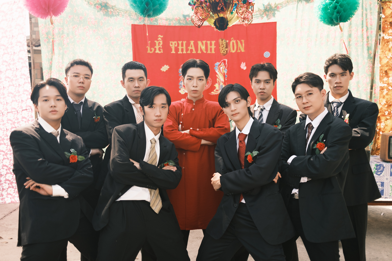 Nghệ sĩ Việt xôn xao ra mắt MV “khủng” mùa Valentine - ảnh 3