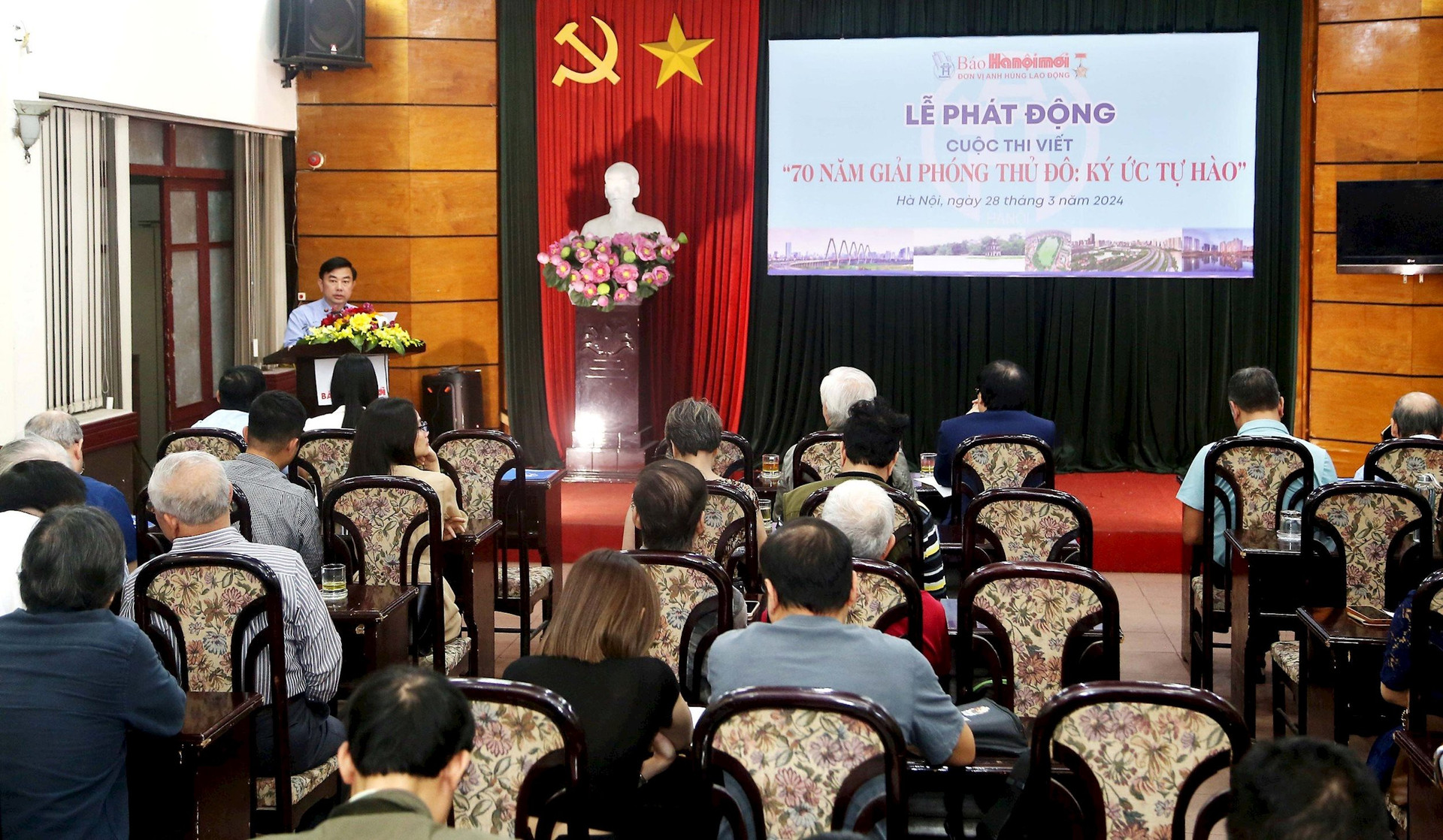 Phát động Cuộc thi viết “Ký ức tự hào” nhân 70 năm Giải phóng Thủ đô - ảnh 1