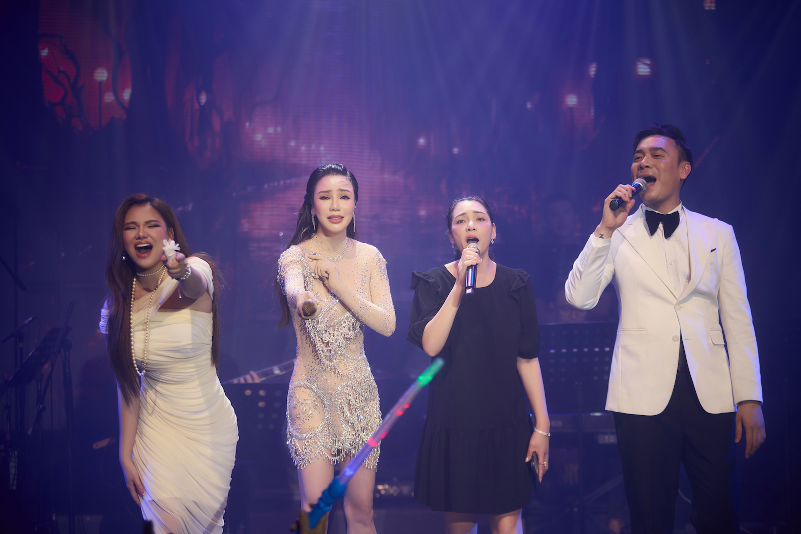 Hồ Quỳnh Hương bây giờ còn “hay” hơn ngày xưa - ảnh 5