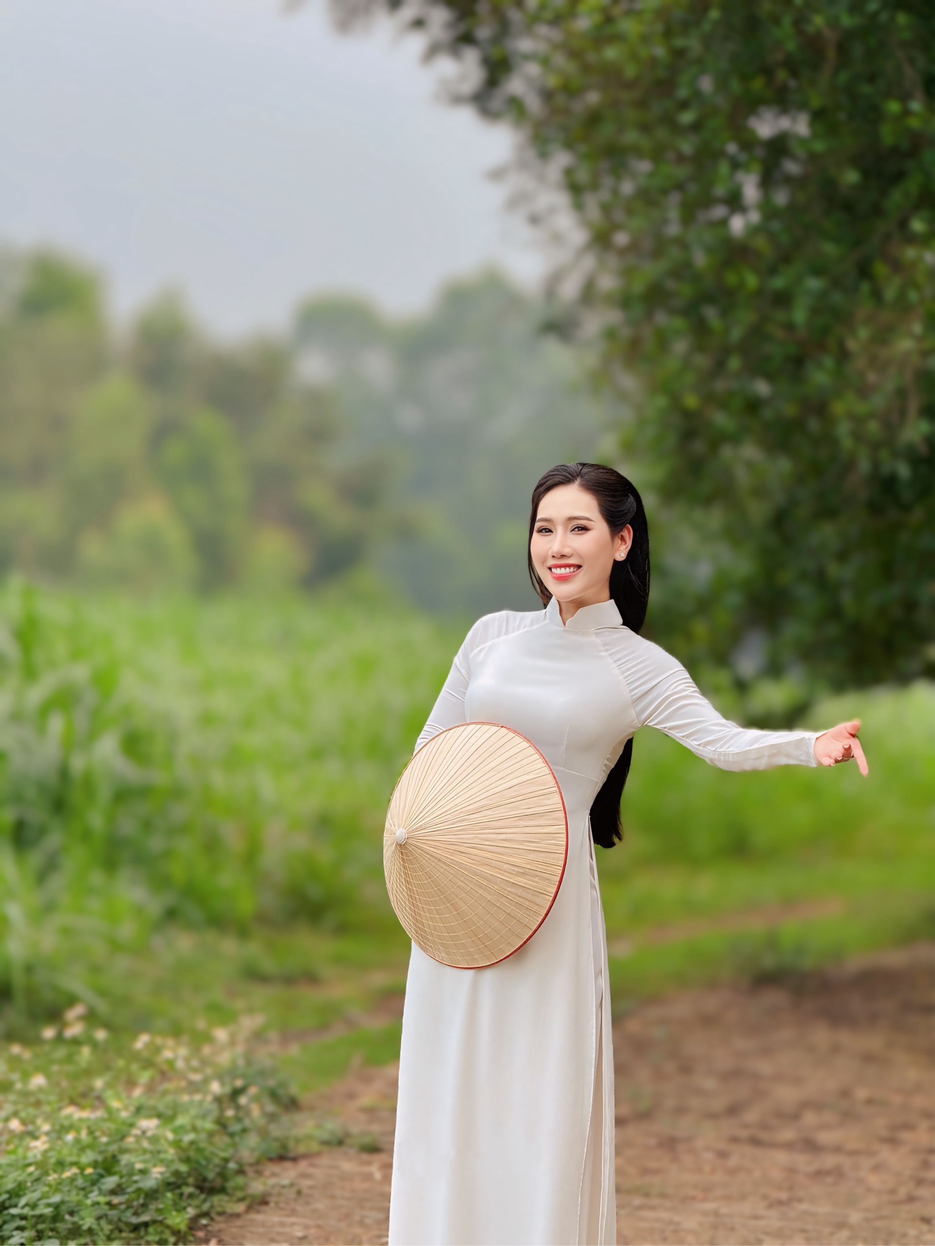 Trung uý Mai Chi ra MV tưởng nhớ những hy sinh thầm lặng để làm nên “Đất nước muôn đời” - ảnh 6
