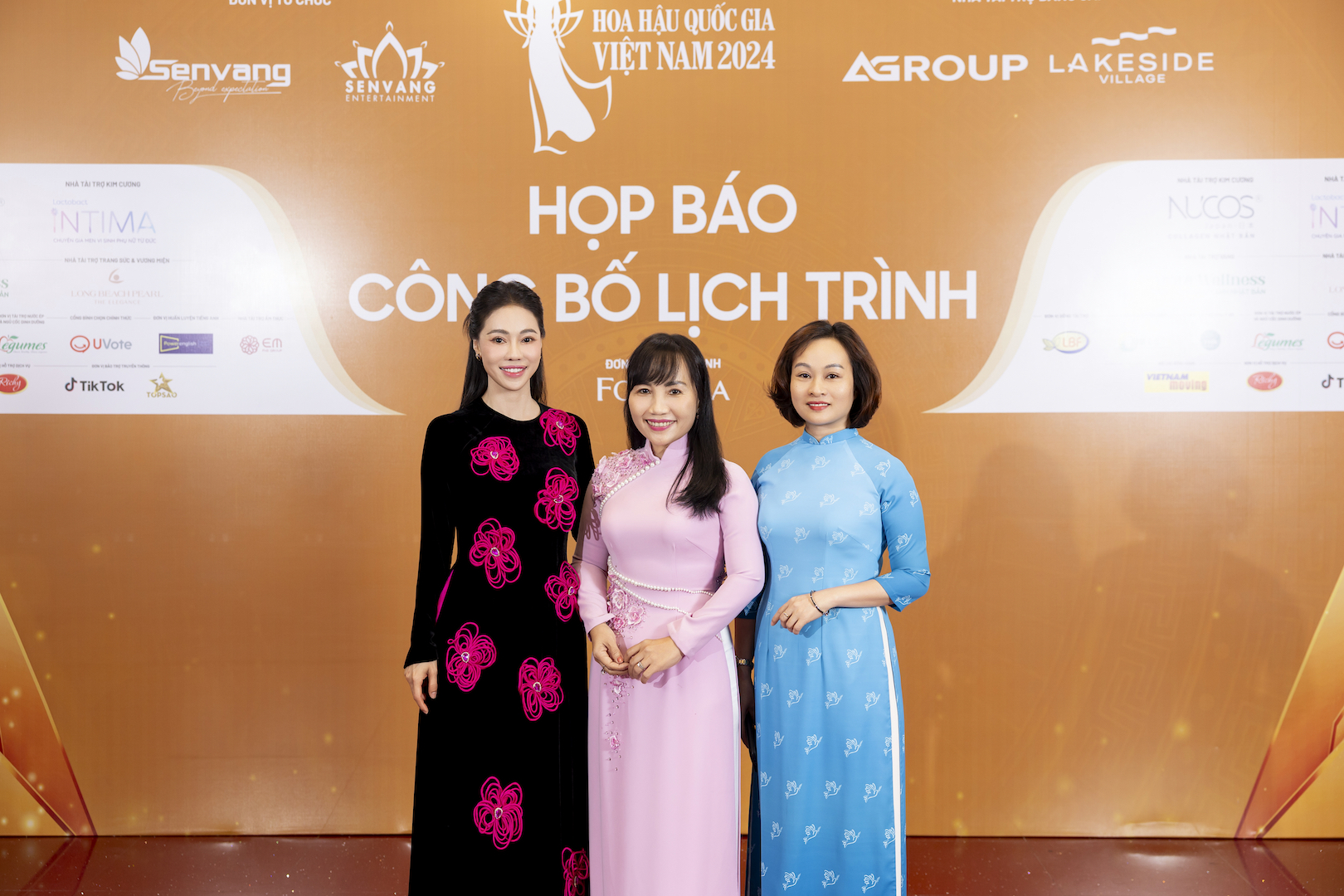 Cuộc thi Hoa hậu Quốc gia Việt Nam trao tặng quà và học bổng cho Hội LHPN Hà Nội  - ảnh 4